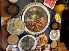 -沸炉重庆老火锅(军事博物馆店)