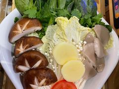 菌菇拼盘-川中渝夫火锅(铜陵万达广场店)