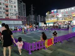 -江燕路万科里