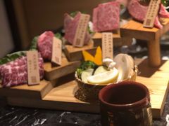 -山川小町·极番烧肉(新地假日广场店)