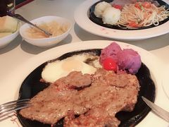 -豪客来牛排(雄峰城店)