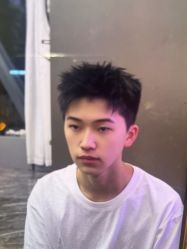 -逸丝风尚专注烫染