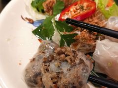 -大头虾越式风味餐厅(光明广场店)