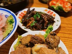 -财二舅火锅招待所