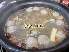 -濠轩阁特色生蚝火锅(水湾路店)