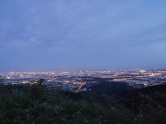 -鬼笑石后山停车场