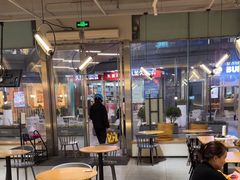 -HELLO 27 意面·沙拉·帕尼尼