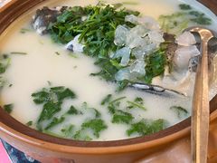 砂锅有机鱼头汤-千岛湖鱼味馆(十字街总店)