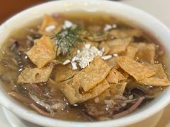 驰名菊花蛇羹-龍記飯店