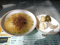 -正一涵老味道名小吃(广汉总店)