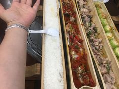 -胡须哥网红竹筒菜