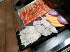 -金迈圆烤肉餐厅(维多利店)