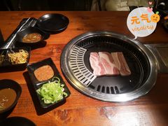 -仓库烤肉(绿园店)