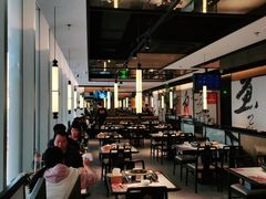 大堂-江边城外烤全鱼(世茂广场店)
