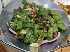 -土媳妇香锅坊(光谷店)