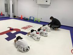 -嗨动跆拳道体能馆(菜百店)