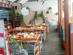 大堂-城边边烧烤-魏晋烤肉旗舰店