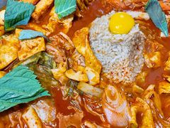 鱼饼火山炒年糕-包装马车·韩国料理·포장마차