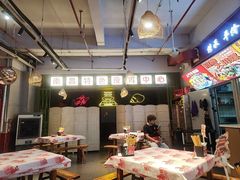 -老闵田螺馆·南昌市井菜·特色小吃(总店)