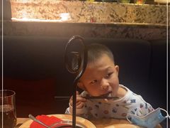 -五洲皇冠巴西烤肉餐厅