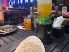 -沪小胖·小龙虾·蓝龙王(八佰伴店)