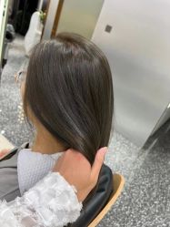 -Tloml salon