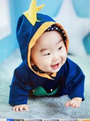 -小熊维尼高端儿童摄影(宝安旗舰店)