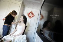 -上海彩妆秀摄影设计有限公司