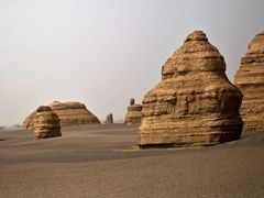 -敦煌雅丹国家地质公园