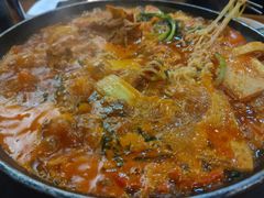 土豆排骨火锅-喇喇排骨火锅·传统韩式脊骨汤(望京西园总店)