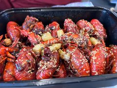 -肥肥虾庄·金牌油焖大虾(首义路店)