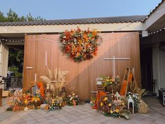 -麓湖高尔夫球俱乐部