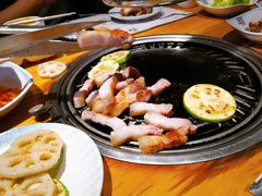 -唯成•韩国炭火烤肉 유성고기