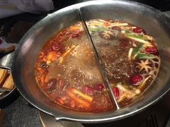 -湊湊火锅·茶憩(新中关购物中心店)