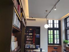-思南书局(复兴中路店)