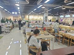 -郑在DIY·潮玩银饰绘画手作(中央大道旗舰店)