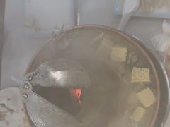 -一口猪海鲜浑锅·东北家常菜