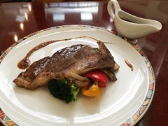 澳洲谷物饲养西冷牛扒-庭园西餐