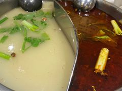 -肖肖酸萝卜鱼火锅(总店)
