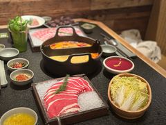 -三出山火锅(万象天地店)