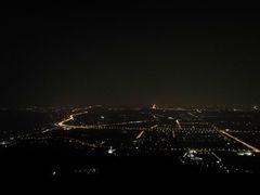 -鬼笑石后山停车场