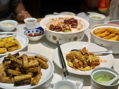-聚友斋(陶瓷琉璃馆水晶街店)