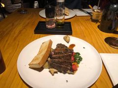 -JINNS锦时 steak&pizza(浸信会礼拜堂旧址店)