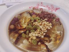 -渝是乎酸菜鱼·川渝小炒(新世界百货望京店)