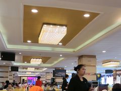 -御满江海鲜酒家(洛溪新城店)
