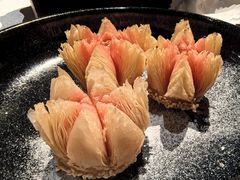 -荷唐·殿 Home Town Palace