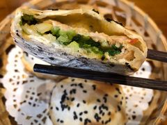 衢州土猪肉小烤饼-坊门老街(宜山路店)