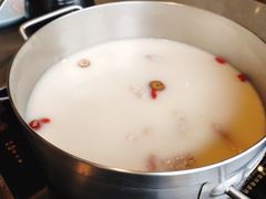 胡椒猪肚鸡-捞王锅物料理(上海世茂广场店)