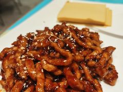 京酱肉丝-京湘小钵哥·京味小馆(金华南路店)