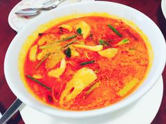 -Dang restaurant (patong phuket)